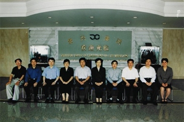 2001年6月1日，时任副省长叶荣宝等辅导来公司查抄领导“三个代表”学教活动