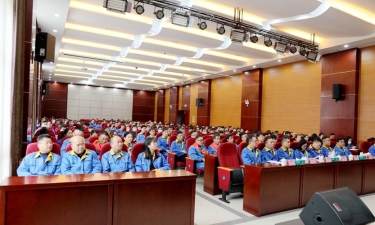 农历新年第一会 | 888集团电子游戏纸业2022年度总结赞美暨2023年冲刺奋进大会隆沉召开