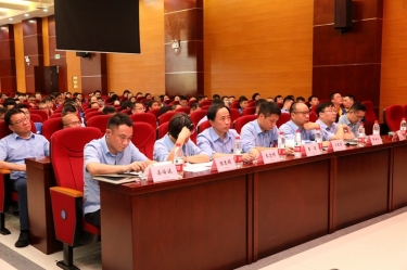 888集团电子游戏纸业十四届品管圈原因分析答辩会顺利召开