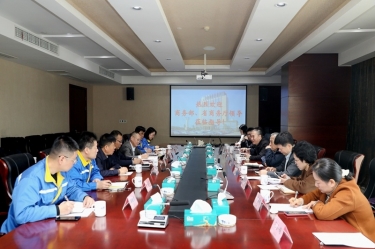 商务部驻杭特办特派员刘福学携浙江省商务厅党组成员、总经济师朱军一行莅临888集团电子游戏纸业调查调研